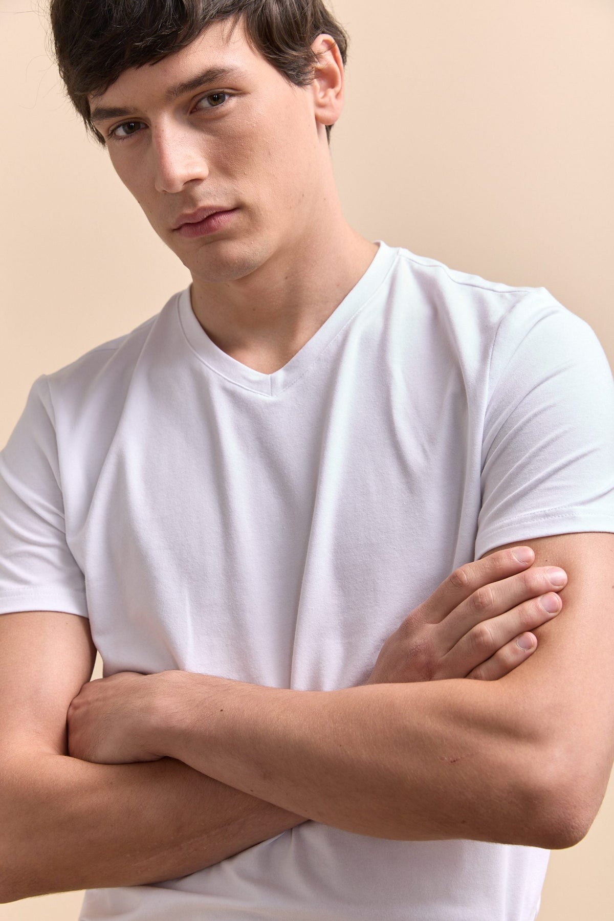 Basic v-neck t-shirt